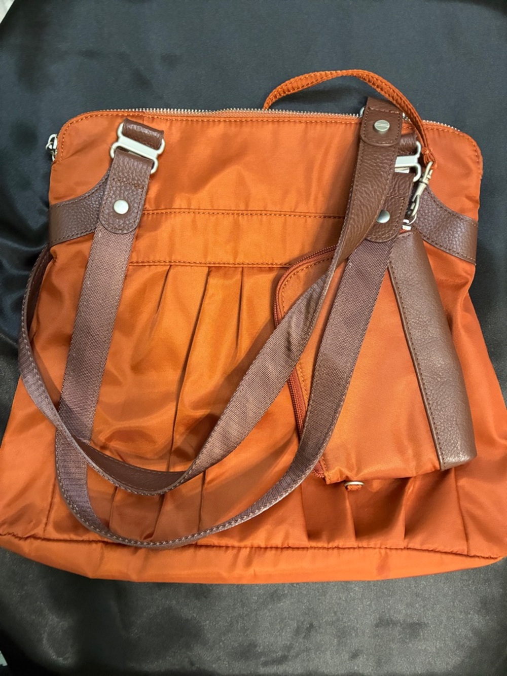 Baggallini Rust Orange Nylon Shoulder Bag with Brown Trim